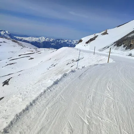 Les 2 Alpes Au Village 1800m-commerces Et Telesiege A 50m-retour Au Pied Apartment