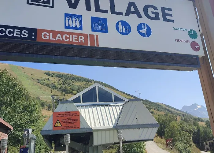 Les 2 Alpes Au Village 1800m-commerces Et Telesiege A 50m-retour Au Pied * Les Deux Alpes